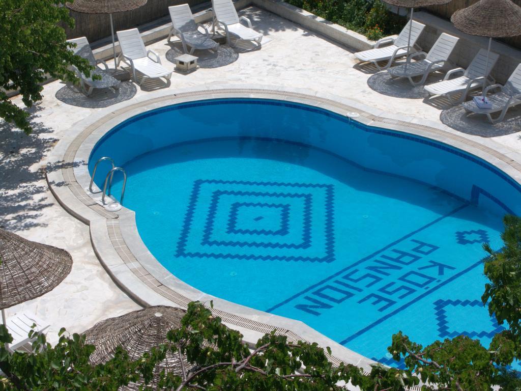 Kose Pension Γκόρεμε Εξωτερικό φωτογραφία